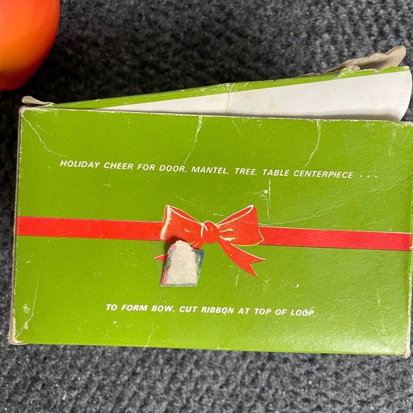 Vintage MCM Plastic Apple Bird Christmas Welcome Ornament with Box 1960s 1970s - Picture 6 of 7